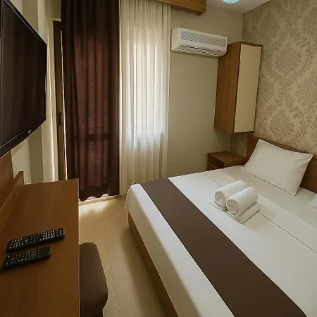 Panorama Oezdere Gumuldur